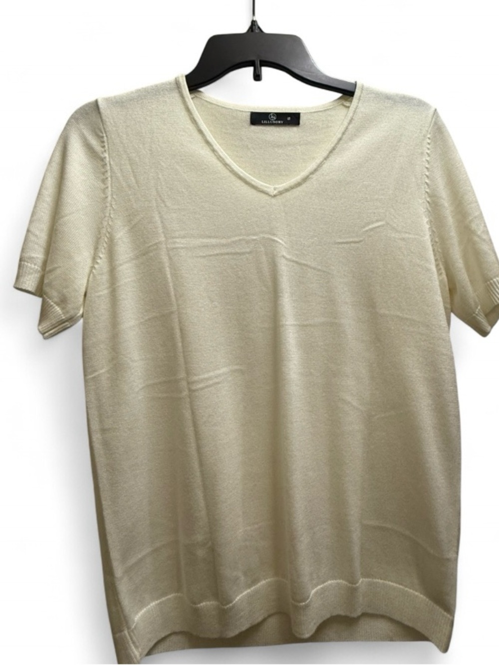 Cream V-Neck Short Sleeve Knit Top